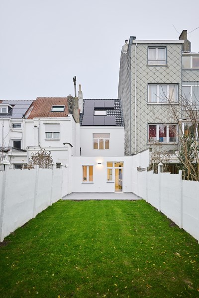 Jardin à l’arrière de la maison Courtoisie 11, colocation à Anderlecht